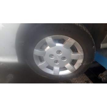 kia rio del año 2002