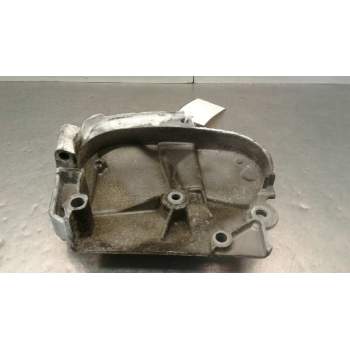 Recambio de tapa distribucion exterior para renault megane ii classic berlina 1.6 16v referencia OEM IAM 8200294625  