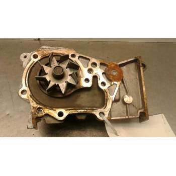 Recambio de bomba agua para renault megane ii classic berlina 1.6 16v referencia OEM IAM 8200428447  