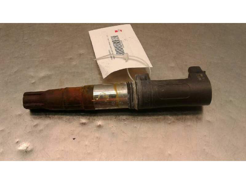 Recambio de bobina encendido para renault megane ii classic berlina 1.6 16v referencia OEM IAM 8200765882  