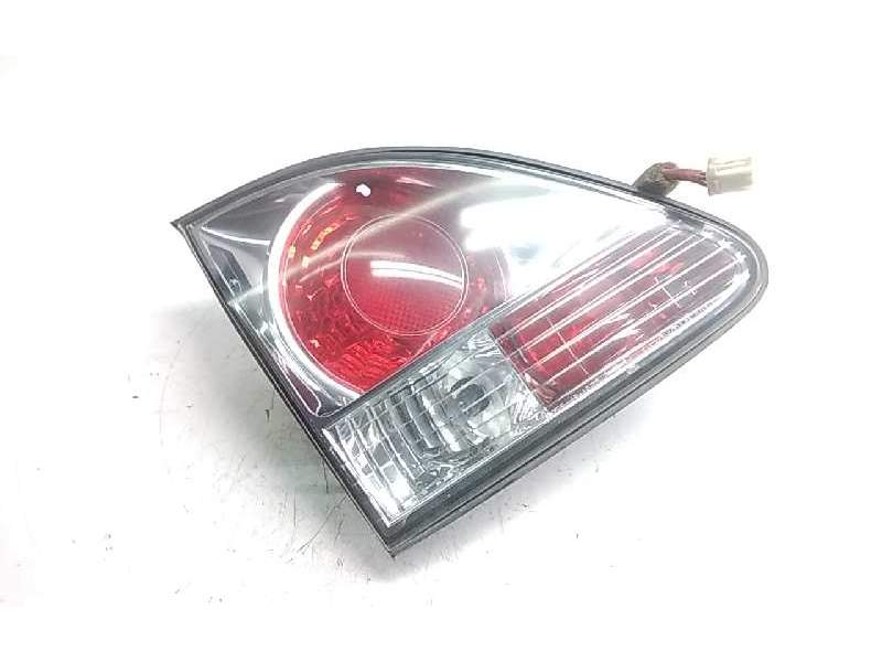 Recambio de piloto trasero izquierdo para lexus rx300 (mcu15) luxury referencia OEM IAM 8159048040 KOITO 4819 