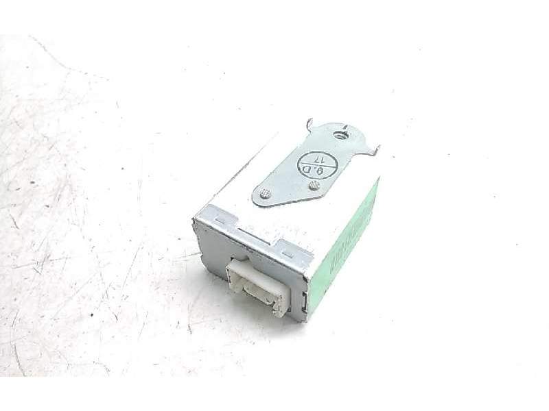 Recambio de unidad control para lexus rx300 (mcu15) luxury referencia OEM IAM 8824048020 0369001451 