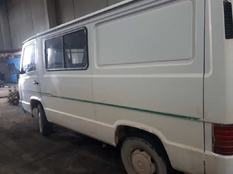 mercedes mb 100 d caja cerrada / combi del año 1993