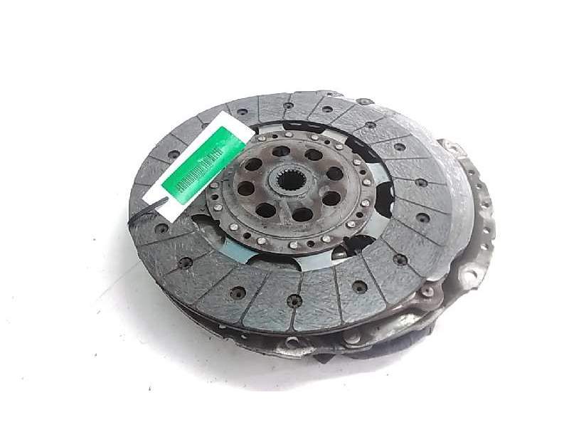 Recambio de kit embrague para opel movano b pritsche/kipper/koffer 2.3 cdti referencia OEM IAM   