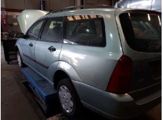 ford focus turnier (cak) del año 2001 2