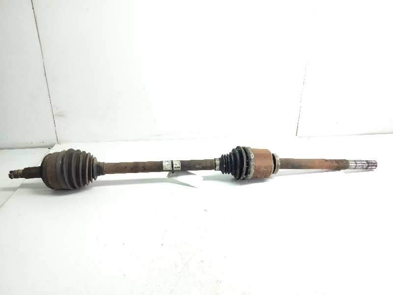 Recambio de transmision delantera derecha para nissan nv400 pritsche doppelkabine 2.3 dci diesel cat referencia OEM IAM 39100518