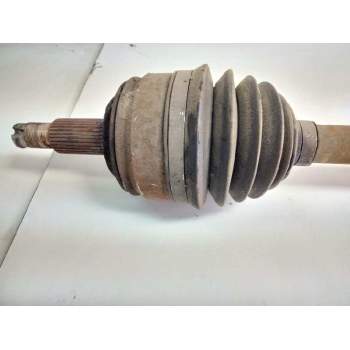 Recambio de transmision delantera derecha para nissan nv400 pritsche doppelkabine 2.3 dci diesel cat referencia OEM IAM 39100518