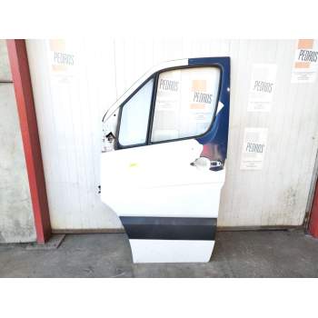 PUERTA DELANTERA IZQUIERDA A9067200005 
