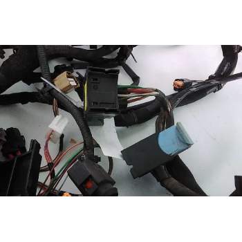 Recambio de cableado motor para nissan nv400 pritsche doppelkabine 2.3 dci diesel cat referencia OEM IAM 24015403R  