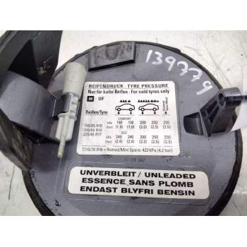 Recambio de tapa exterior combustible para opel astra gtc enjoy referencia OEM IAM 13111667  