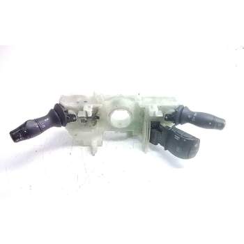 Recambio de mando multifuncion para nissan nv400 pritsche doppelkabine 2.3 dci diesel cat referencia OEM IAM 681720005RC 3925 