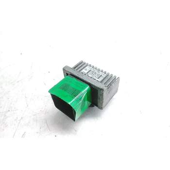 Recambio de rele electroventilador para nissan nv400 pritsche doppelkabine 2.3 dci diesel cat referencia OEM IAM 11067871R  