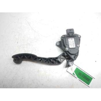 Recambio de potenciometro pedal para nissan nv400 pritsche doppelkabine 2.3 dci diesel cat referencia OEM IAM 180101626R  