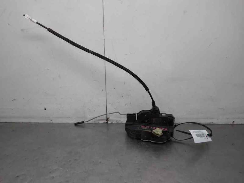 Recambio de cerradura puerta delantera derecha para opel insignia berlina sport 4x4 referencia OEM IAM   