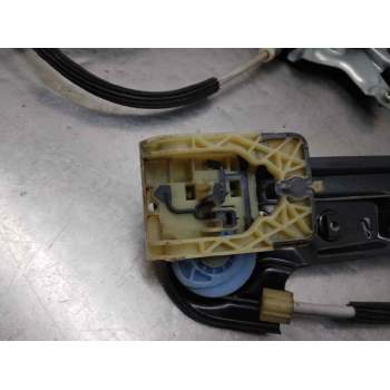 Recambio de elevalunas delantero derecho para opel insignia berlina sport 4x4 referencia OEM IAM 966432103  