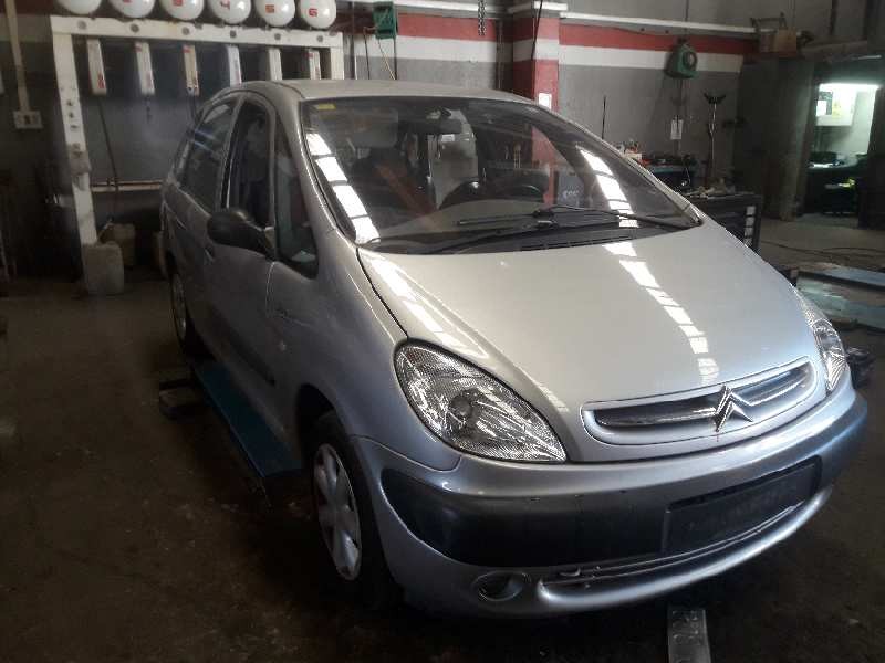 citroen xsara picasso del año 2000
