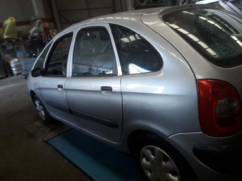 citroen xsara picasso del año 2000