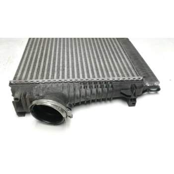 Recambio de intercooler para opel insignia berlina sport 4x4 referencia OEM IAM P1831002  