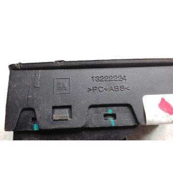 Recambio de mando elevalunas delantero izquierdo para opel insignia berlina sport 4x4 referencia OEM IAM 13222224  