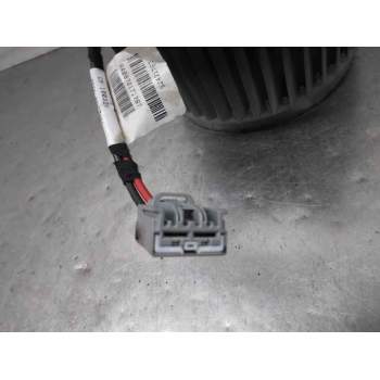Recambio de motor calefaccion para opel insignia berlina sport 4x4 referencia OEM IAM 5242673401  