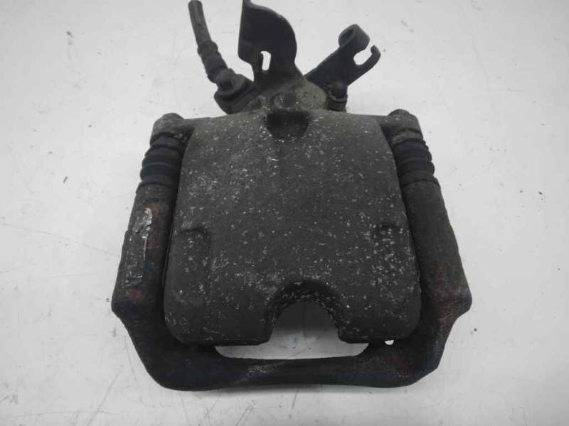 Recambio de pinza freno trasera derecha para opel insignia berlina sport 4x4 referencia OEM IAM   