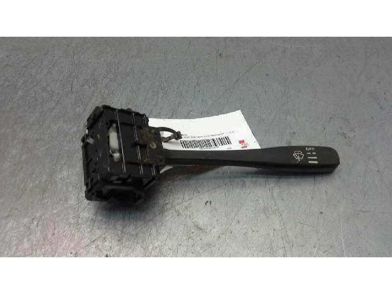 Recambio de mando limpia para nissan pick-up (d22) cabina doble challenge 4x4 referencia OEM IAM 25260VB01E 4908A 