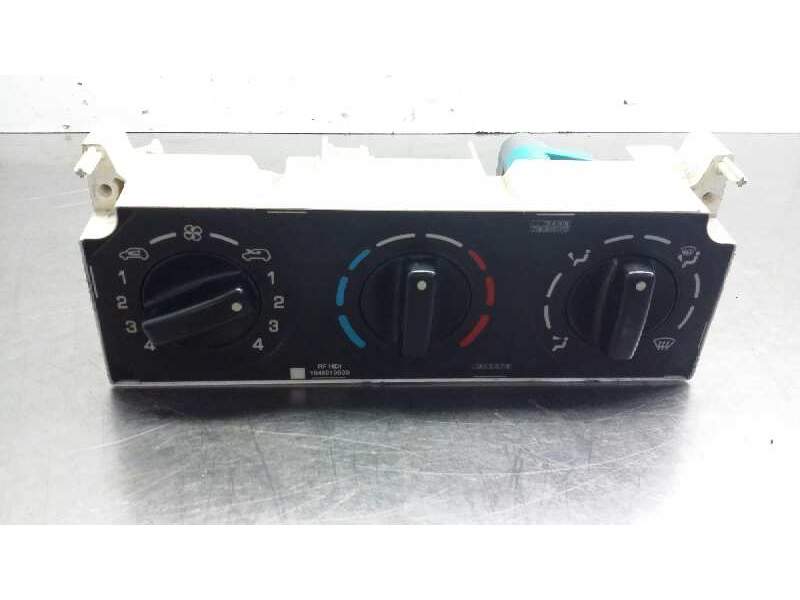 Recambio de mando calefaccion aire acondicionado para citroën berlingo 1.9 diesel referencia OEM IAM 030807D  