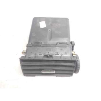 Recambio de aireador central para ford kuga (cbv) 2.0 tdci cat referencia OEM IAM 05258004  