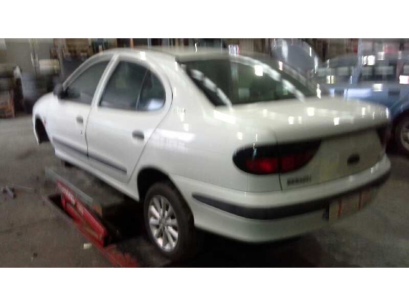 renault megane i classic (la0) del año 1997