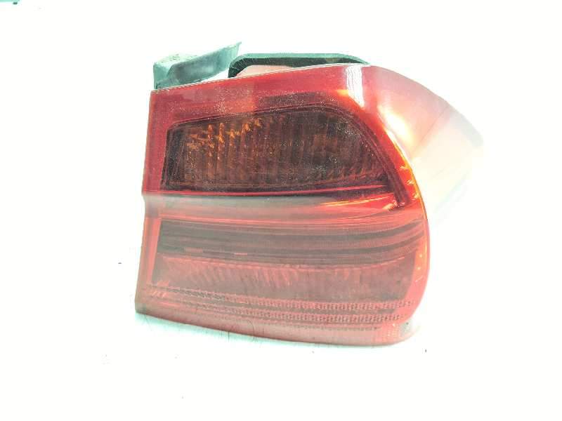Recambio de piloto trasero derecho para bmw serie 3 berlina (e90) 320i referencia OEM IAM 6937458  