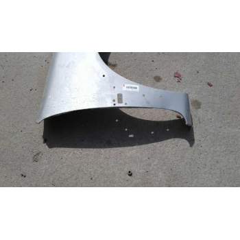 Recambio de aleta delantera derecha para peugeot bipper referencia OEM IAM 08321077 ESTA EN LA NAVE CHAPA 