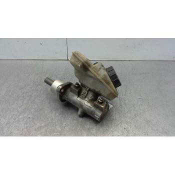 Recambio de bomba freno para volkswagen t4 transporter/furgoneta (mod. 1991) caja cerrada referencia OEM IAM 7200918  