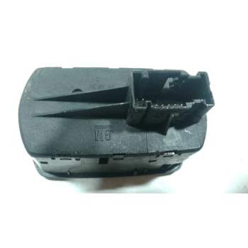 Recambio de mando elevalunas delantero izquierdo para opel corsa d catch me referencia OEM IAM 13258521  