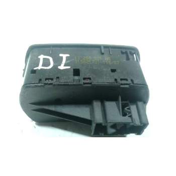 Recambio de mando elevalunas delantero izquierdo para opel corsa d catch me referencia OEM IAM 13258521  