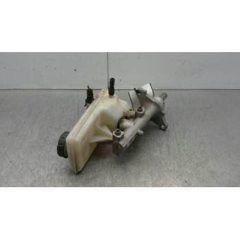 Recambio de bomba freno para nissan primastar (x..) 2.0 dci diesel referencia OEM IAM 32067008C  