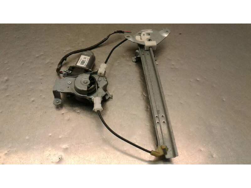 Recambio de elevalunas trasero izquierdo para nissan qashqai (j10) tekna sport referencia OEM IAM 402191A 1011551T12 051112