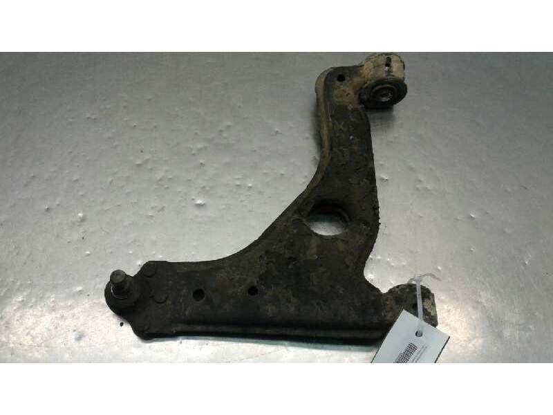 Recambio de brazo suspension inferior delantero derecho para opel zafira a elegance referencia OEM IAM   