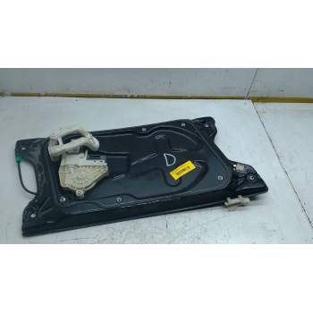 ELEVALUNAS DELANTERO DERECHO 7H2223200 