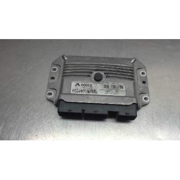 Recambio de centralita motor uce para renault scenic ii 1.6 16v referencia OEM IAM 8200298457 215841533B1 8200298463