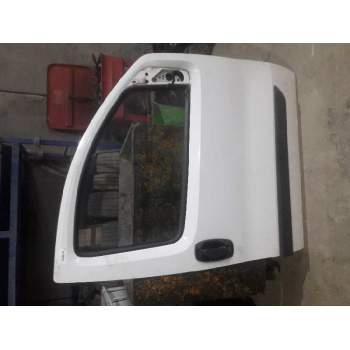 PUERTA DELANTERA DERECHA 9004EP 