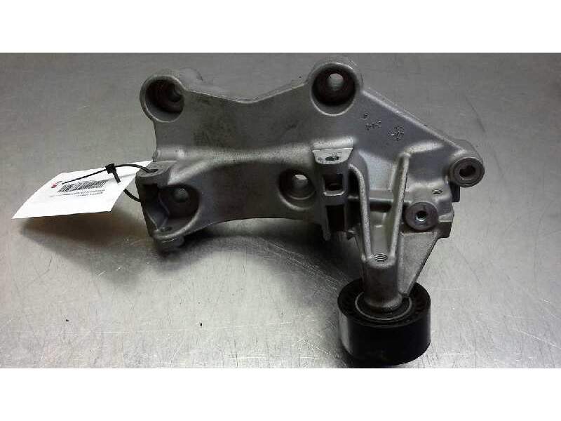 Recambio de soporte alternador para nissan qashqai (j10) 1.6 dci turbodiesel cat referencia OEM IAM   