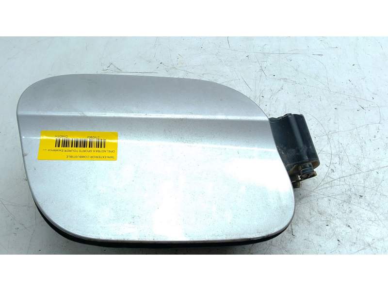 Recambio de tapa exterior combustible para opel astra k sports tourer excellence referencia OEM IAM 39143518  
