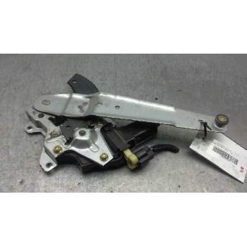 Recambio de elevalunas trasero izquierdo para hyundai getz (tb) 1.3 básico referencia OEM IAM 834031C010  