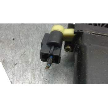 Recambio de elevalunas trasero derecho para hyundai getz (tb) 1.3 básico referencia OEM IAM 834041C010  