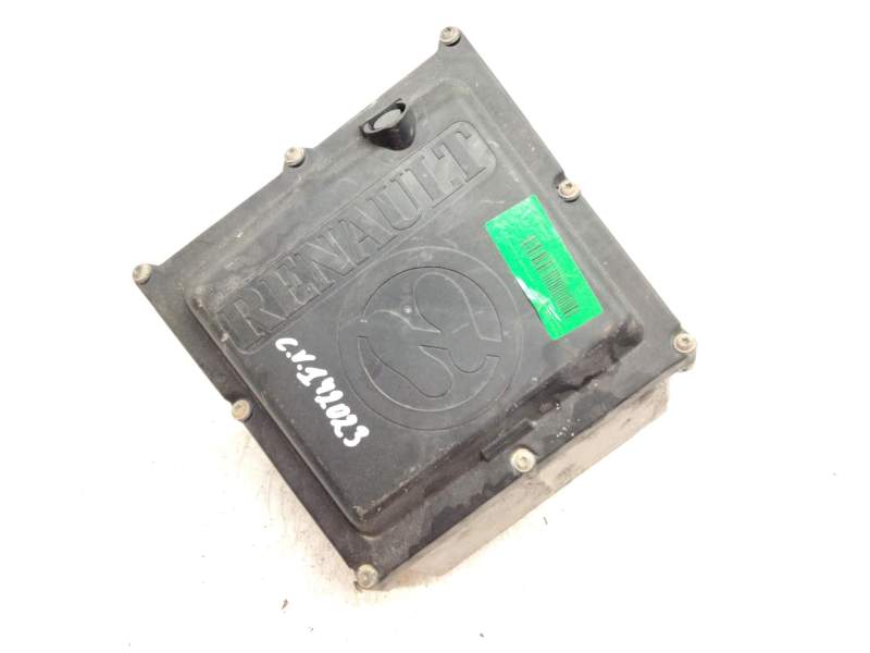 Recambio de centralita adblue para renault premium route 2006 fas 4x2 larga distancia referencia OEM IAM 7422668889 0444022073 