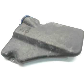 Recambio de deposito limpia para peugeot 205 berlina 1.8 d generation referencia OEM IAM 643142  