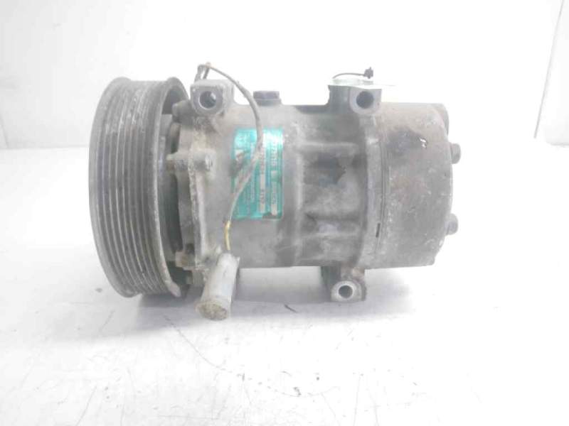 Recambio de compresor aire acondicionado para renault premium route 2006 fas 4x2 larga distancia referencia OEM IAM 0889309634  