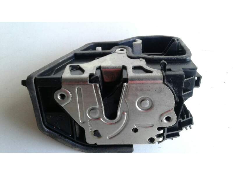 Recambio de cerradura puerta trasera izquierda para bmw serie 5 berlina (e60) 530d referencia OEM IAM 51227167075  
