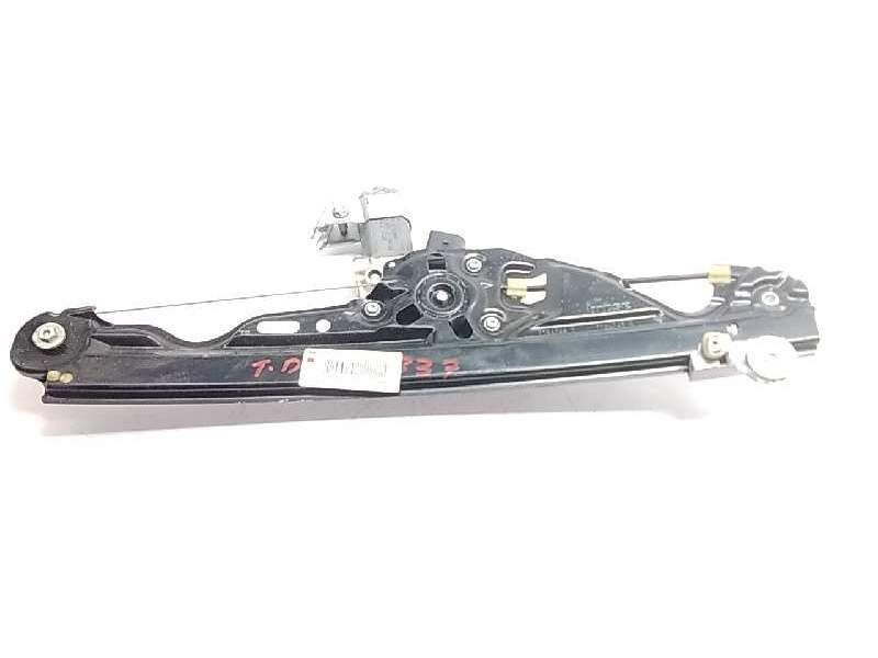 Recambio de elevalunas trasero derecho para bmw serie 5 berlina (e60) 530d referencia OEM IAM 7184744S 977977XXX 