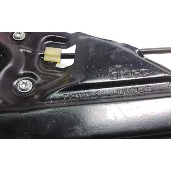 Recambio de elevalunas trasero derecho para bmw serie 5 berlina (e60) 530d referencia OEM IAM 7184744S 977977XXX 